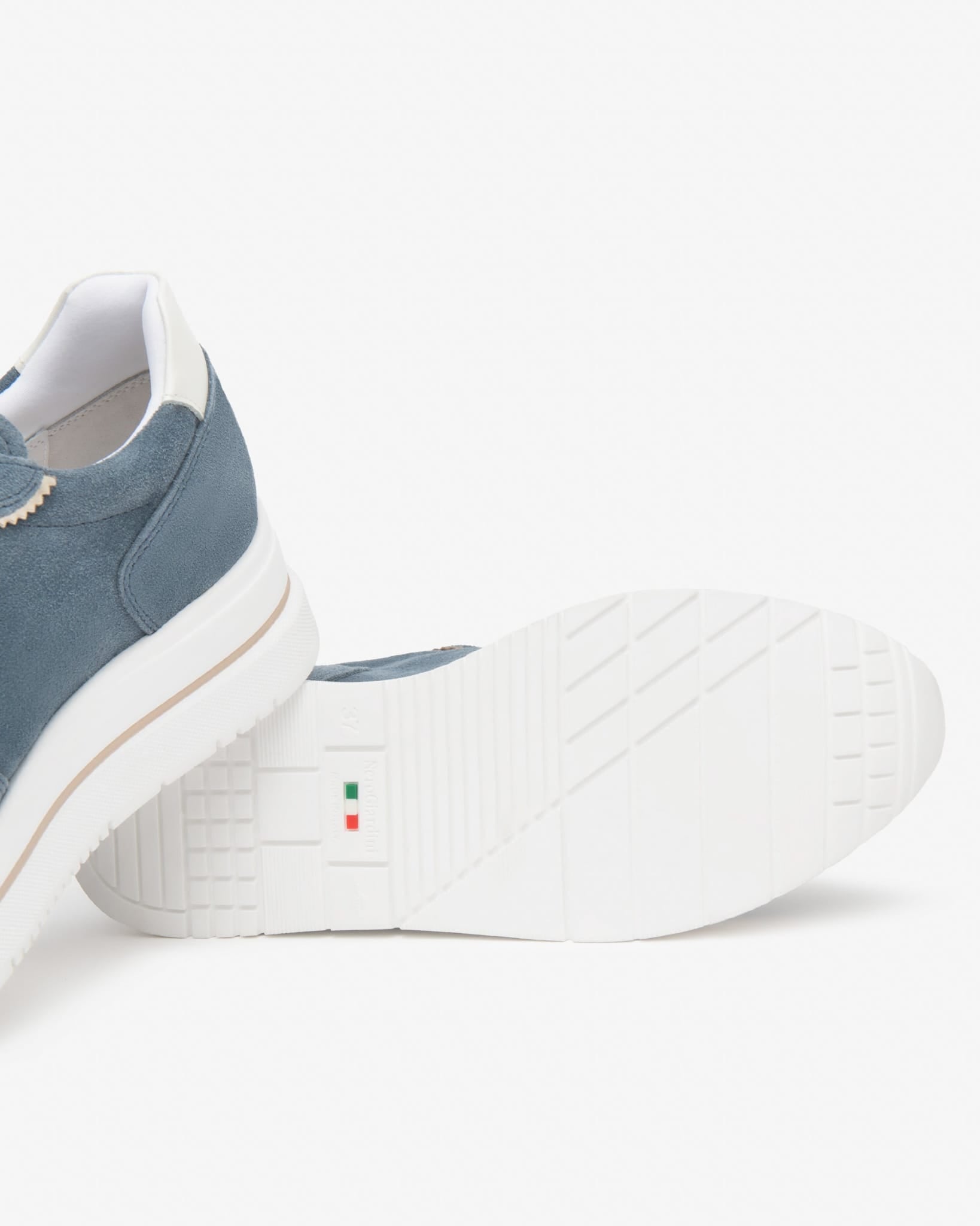 Nerogiardini sneakers avio