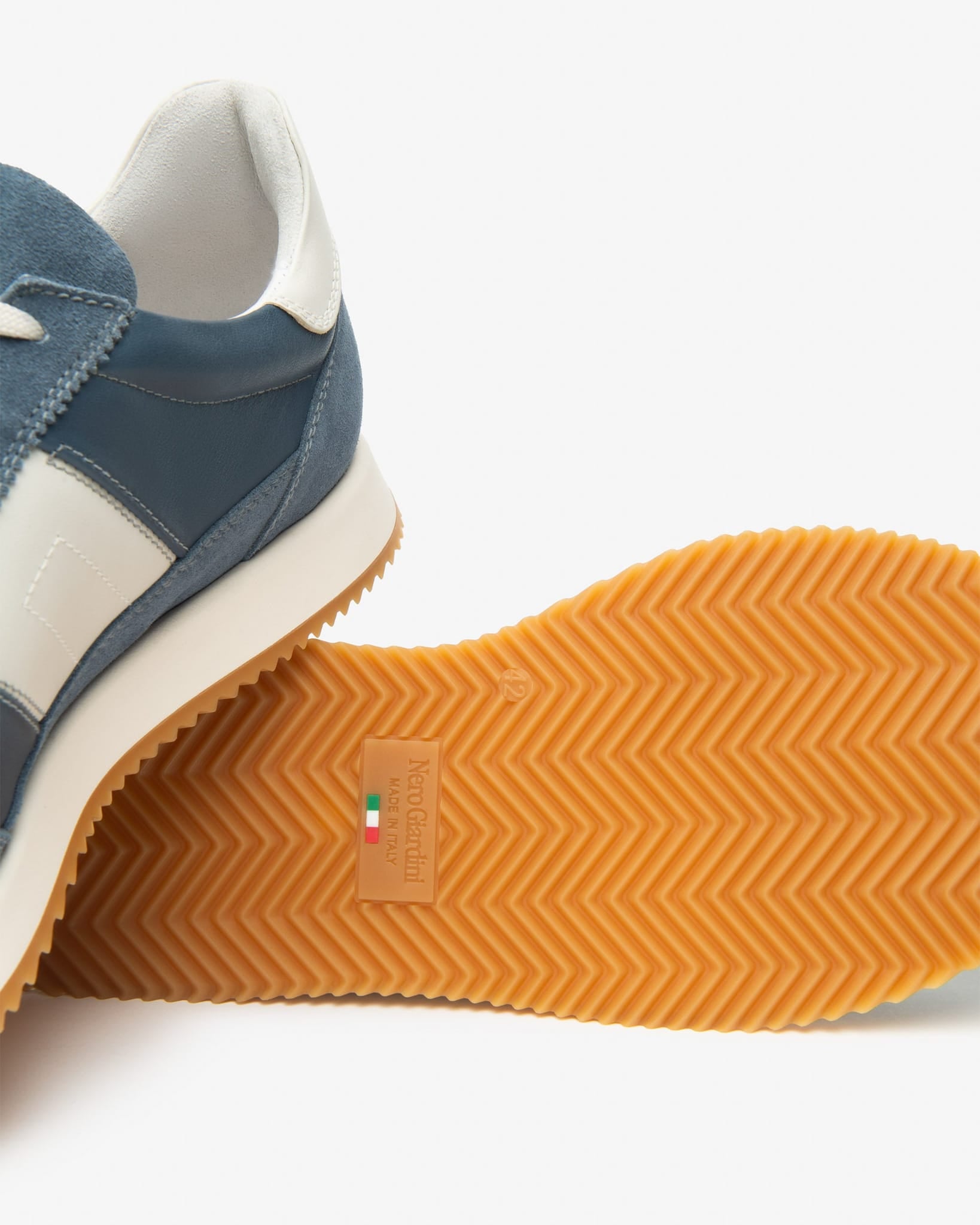 Nerogiardini sneakers avio